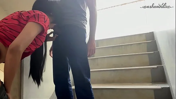 Teen fucked and squirted in a public staircase